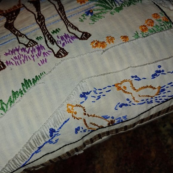 Pr Horse Embroid'd Eyelet Ruffled Home Made Pillow - Picture 8 of 11